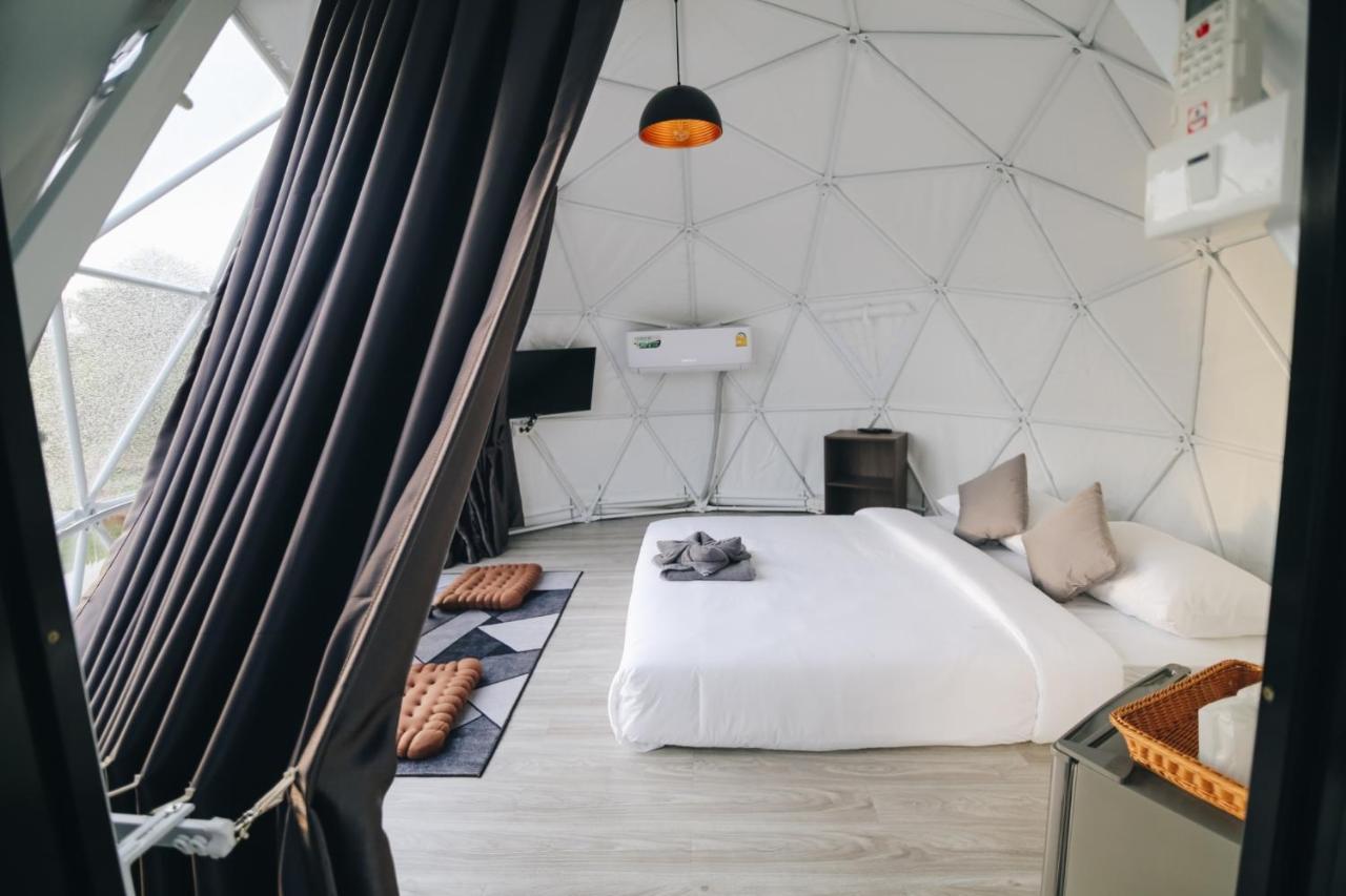 เต้นท์โดมเขาค้อ Lung Bun Camp Hotel Ban Nong Rang Chang Екстериор снимка
