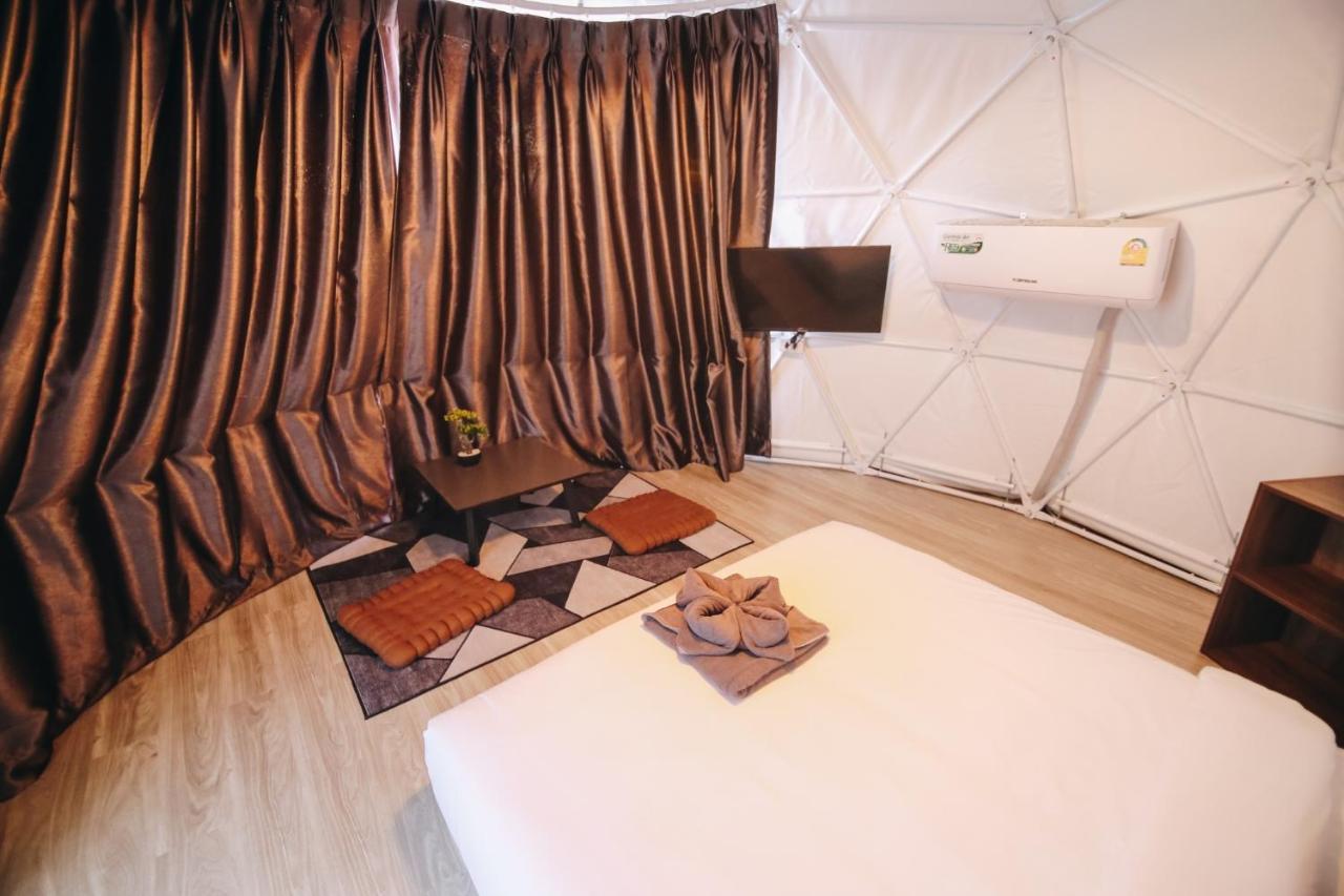 เต้นท์โดมเขาค้อ Lung Bun Camp Hotel Ban Nong Rang Chang Екстериор снимка